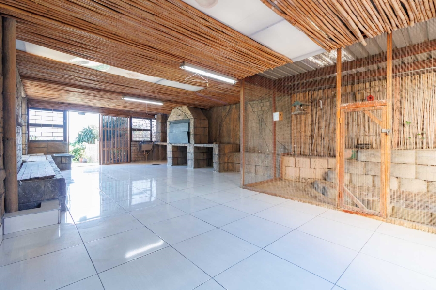 To Let 2 Bedroom Property for Rent in Plattekloof 2 Western Cape